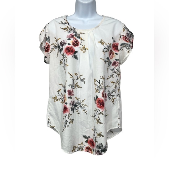 Tops - White floral blouse size large